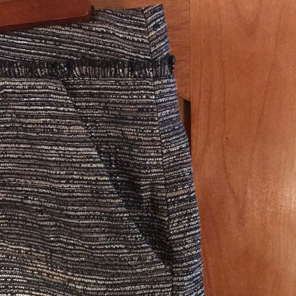 Gap skirt - Picture 2 of 3